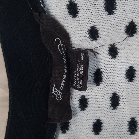 Forever 21 Sweaters - Forever 21 Polka Dot Button Front Cardigan